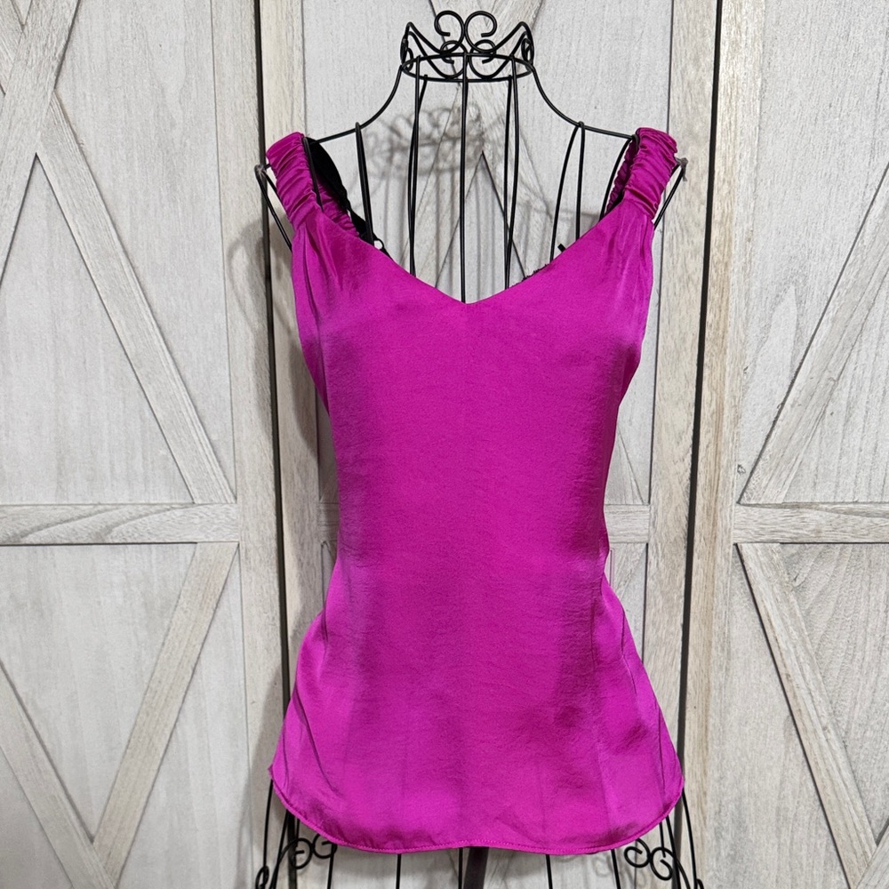 NWT- 1.State Fuchsia Sleeveless Top Size M